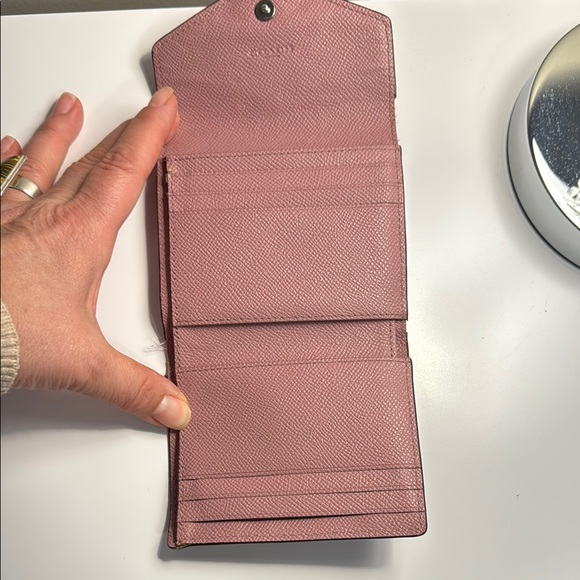 Coach Pink Leather Women's Bag and Wallet Set - Picture 9 of 10